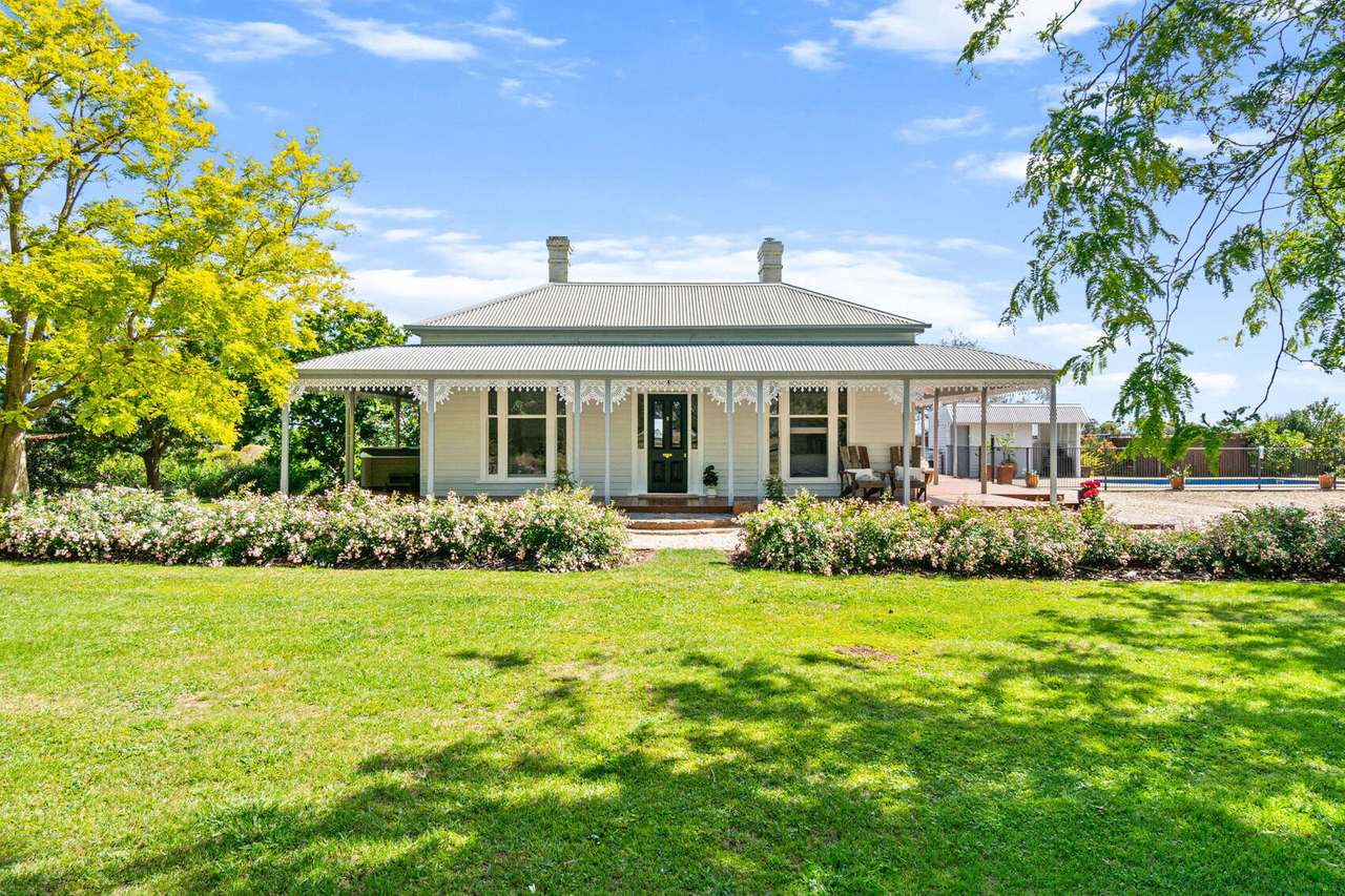 335 Riverview Road, Heyfield For Sale by Farmbuy.com - image 4