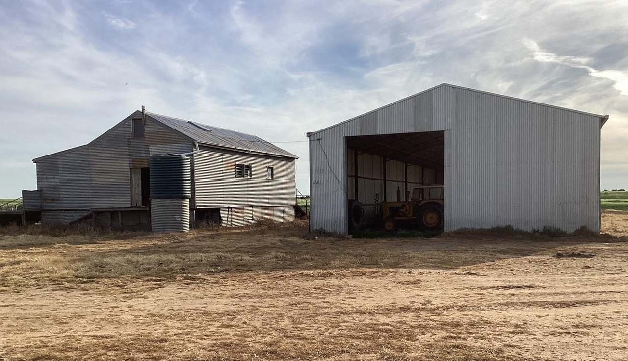 Hiscock's / O'Dea's / Zanker's Roads, NETHERBY via NHILL – WEST WIMMERA For Sale by Farmbuy.com - image 4
