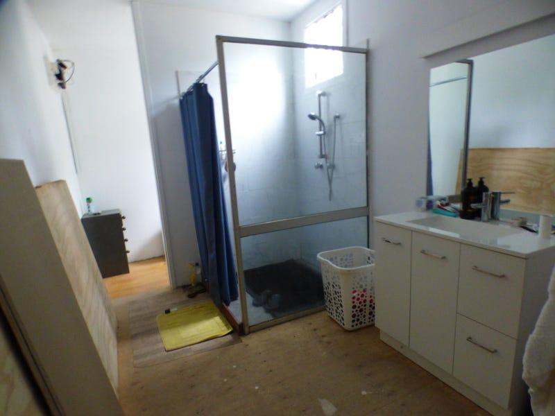  Banana Bridge Road, Kogan Sold by Farmbuy.com - image 4