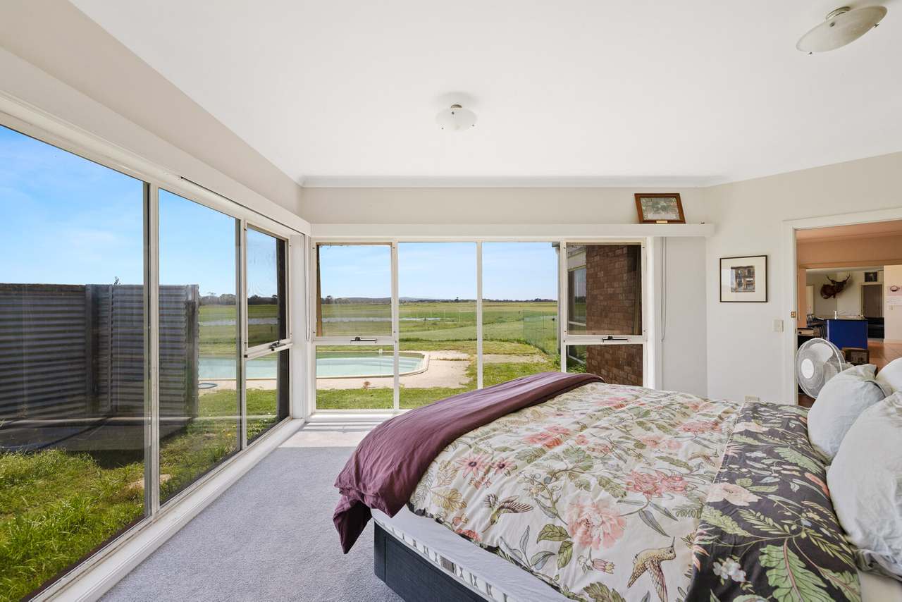 95 Lynnes Rd, St Clair For Sale by Farmbuy.com - image 23