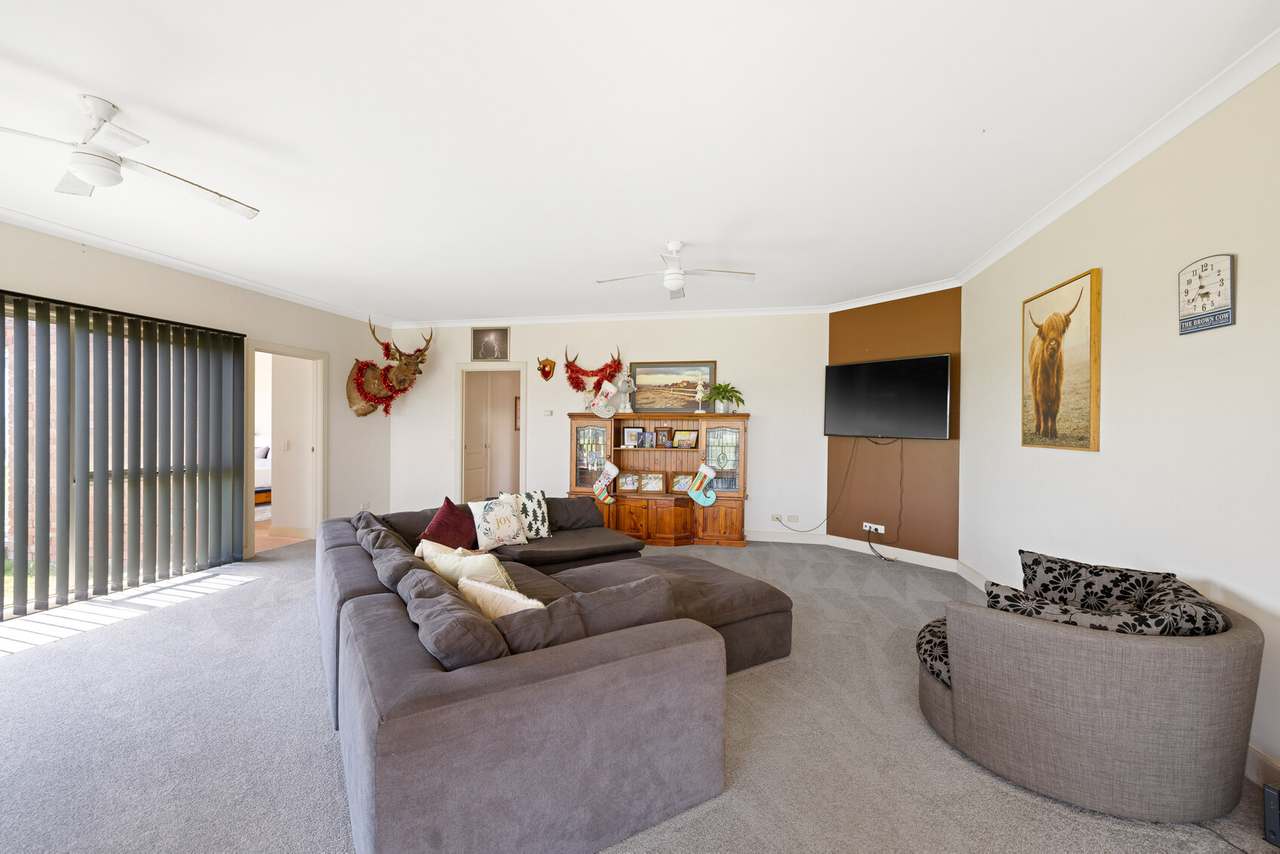 95 Lynnes Rd, St Clair For Sale by Farmbuy.com - image 17