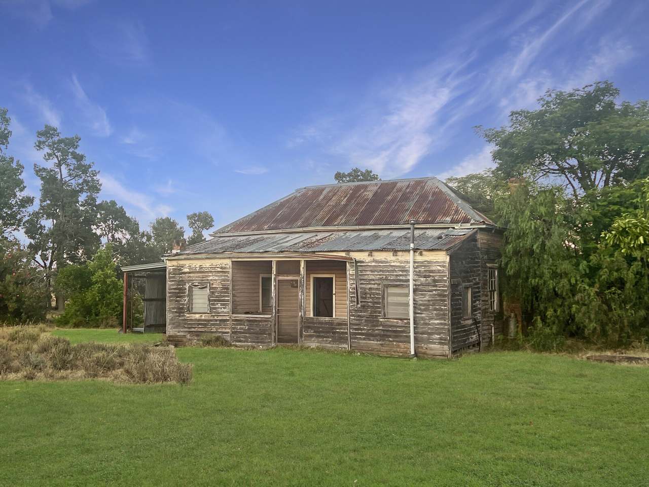 Farm 120, 1207 Donald Ross Drive, Coleambally Sold by Farmbuy.com - image 3