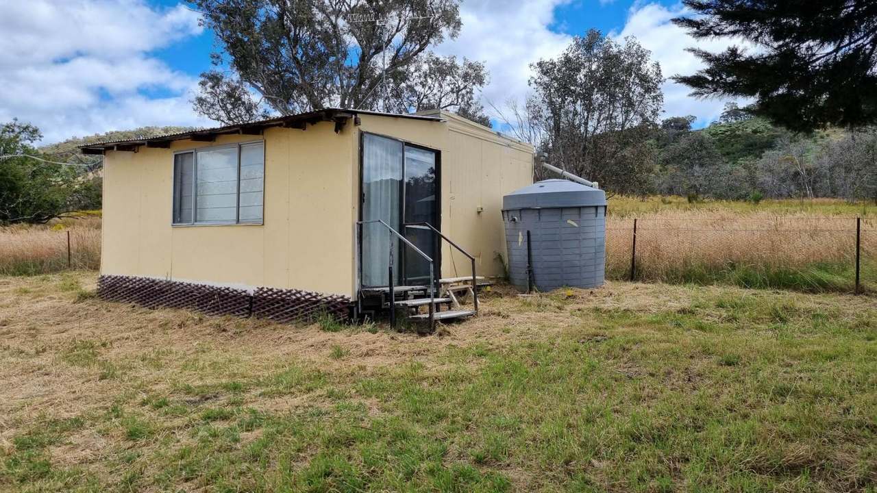 3785 Peelwood Road, Crookwell For Sale by Farmbuy.com - image 7