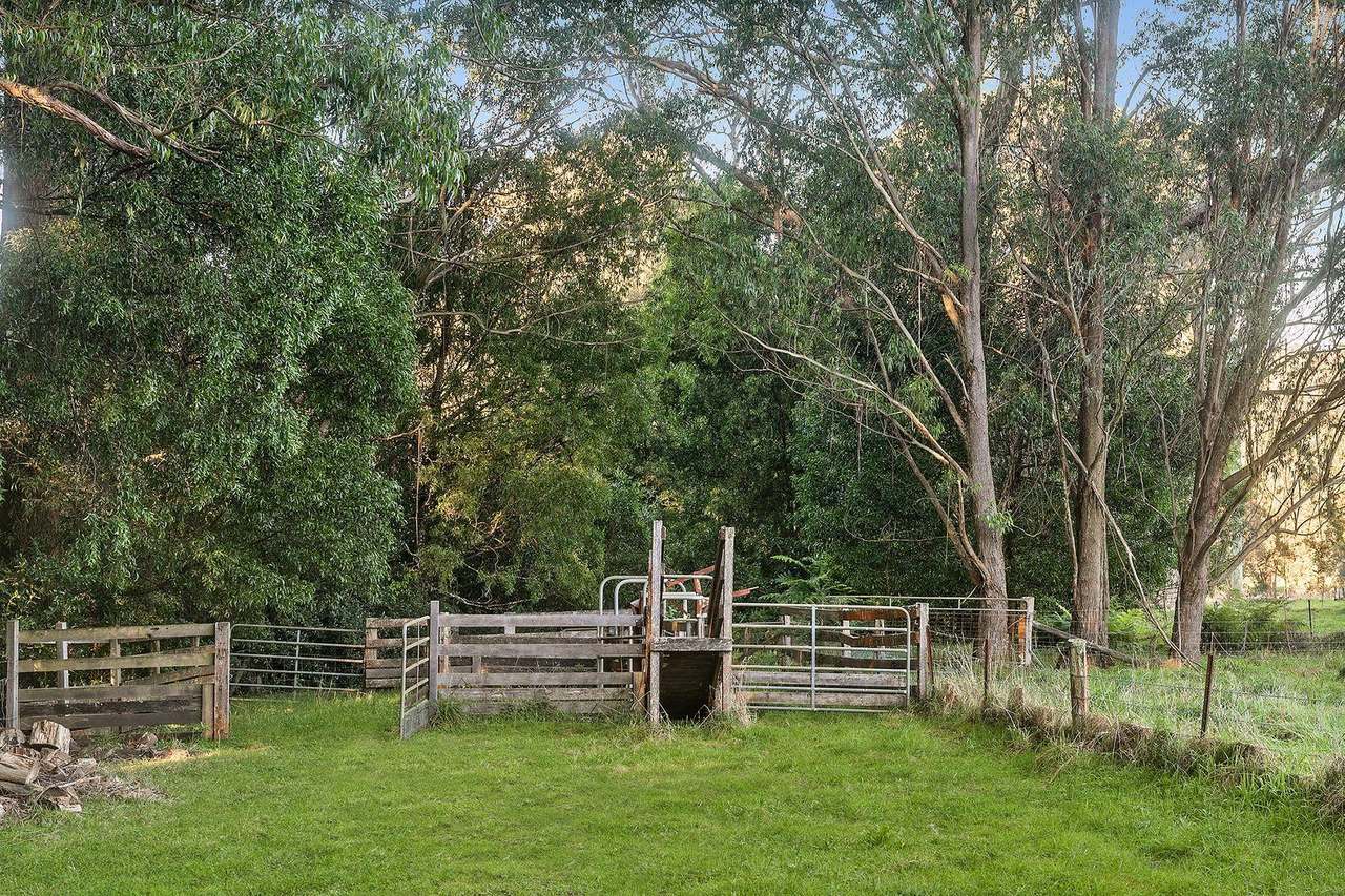 98 Rotherwood Road, Wildes Meadow Sold by Farmbuy.com - image 13