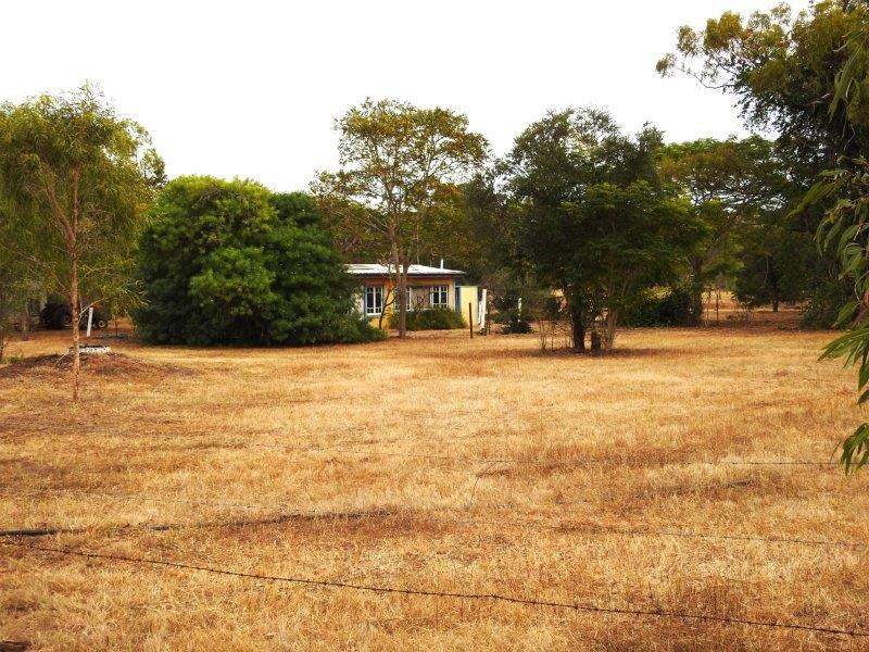 Great Britain Road, Southern Cross Sold by Farmbuy.com - image 4