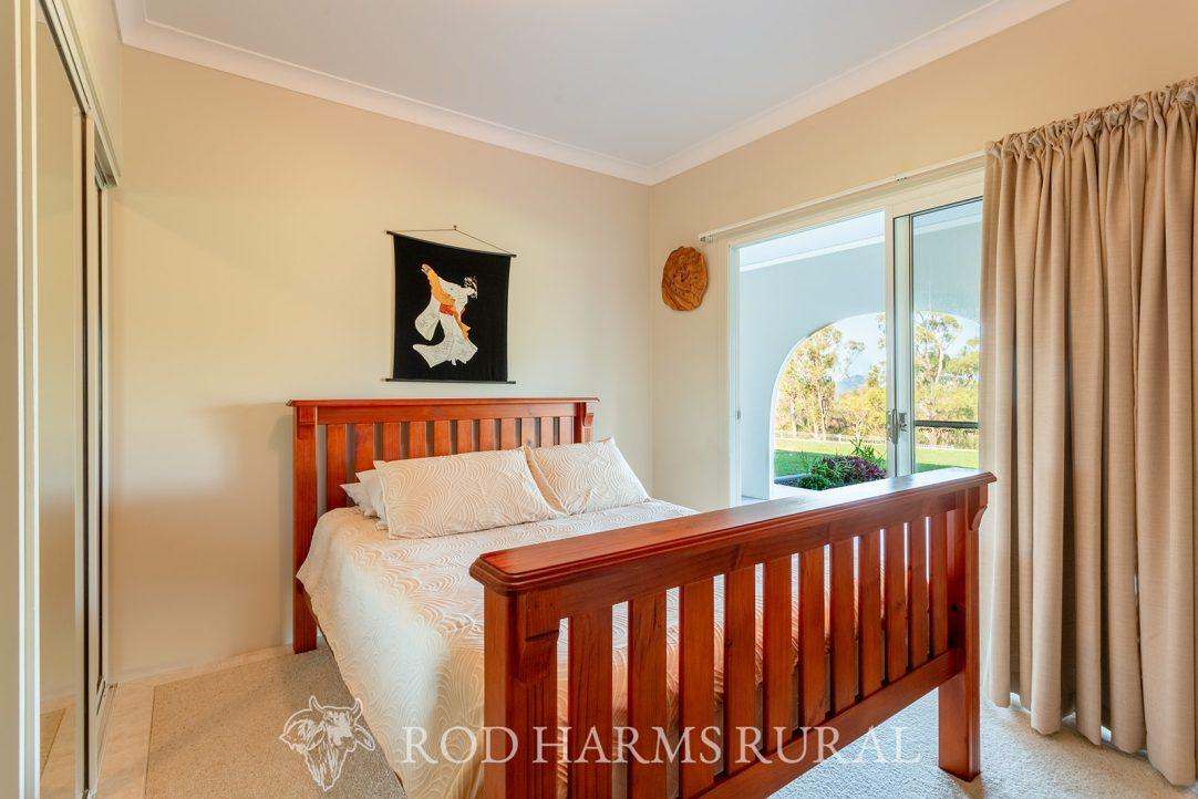 44 Constable Road, Limestone Creek For Sale by Farmbuy.com - image 17