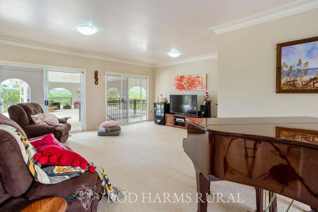 44 Constable Road, Limestone Creek For Sale by Farmbuy.com - image 9