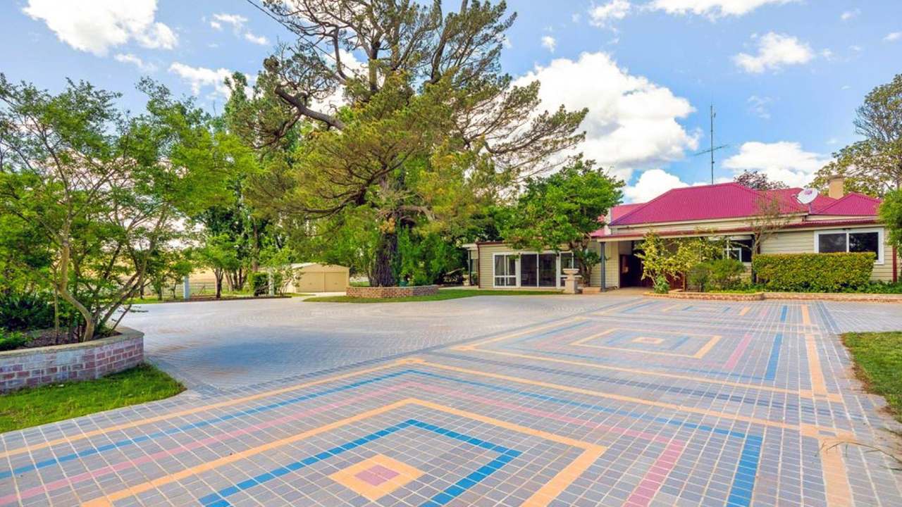 371 Mayfield Road, Larbert (Braidwood) For Sale by Farmbuy.com - image 47