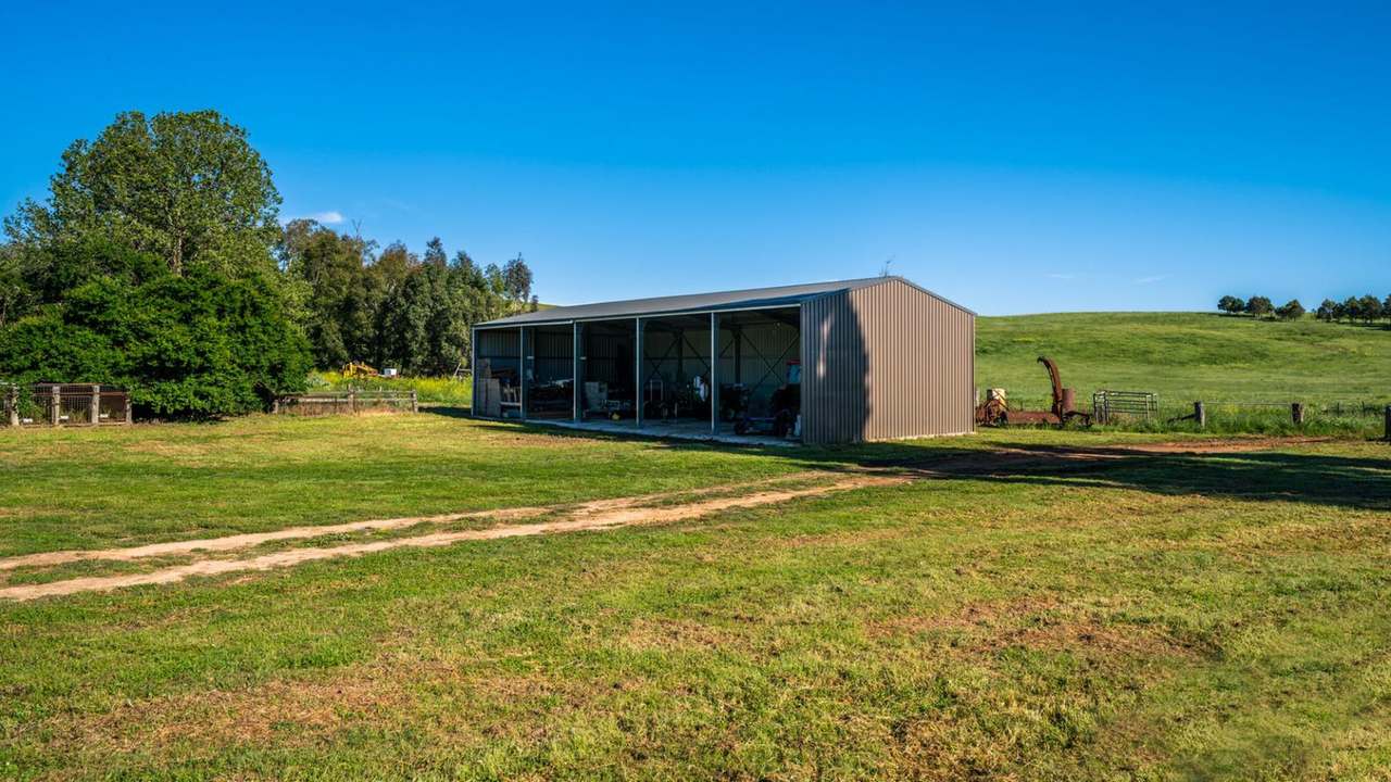 371 Mayfield Road, Larbert (Braidwood) For Sale by Farmbuy.com - image 53