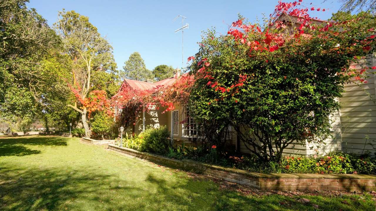 371 Mayfield Road, Larbert (Braidwood) For Sale by Farmbuy.com - image 12