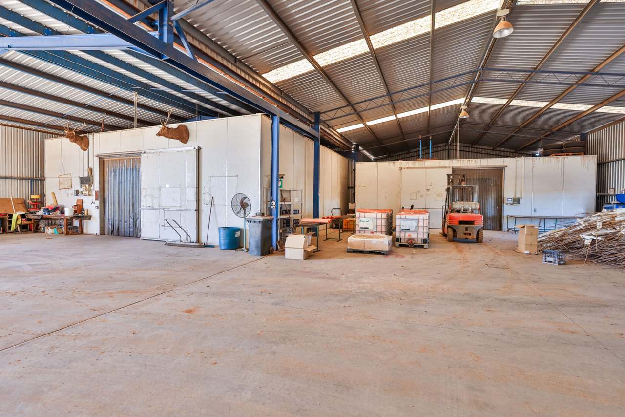 87 Happy Valley Road, Robinvale For Sale by Farmbuy.com - image 26