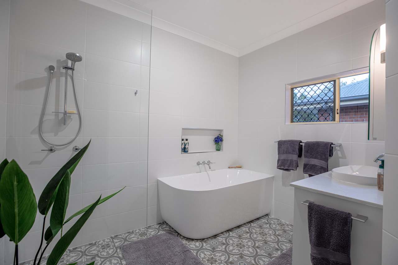 6 Panorama Court, RURAL VIEW Sold by Farmbuy.com - image 15