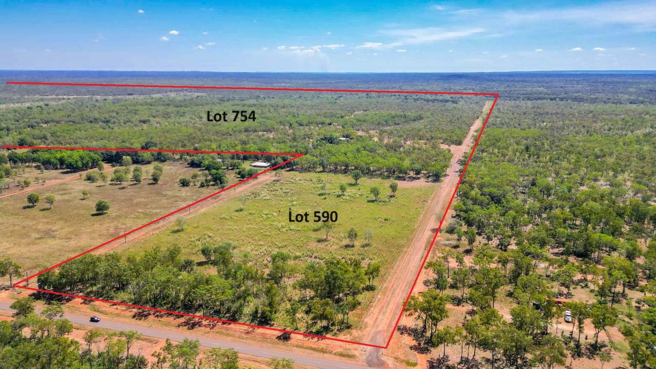 590 & 754 Litchfield Park Road, Batchelor For Sale by Farmbuy.com - image 5
