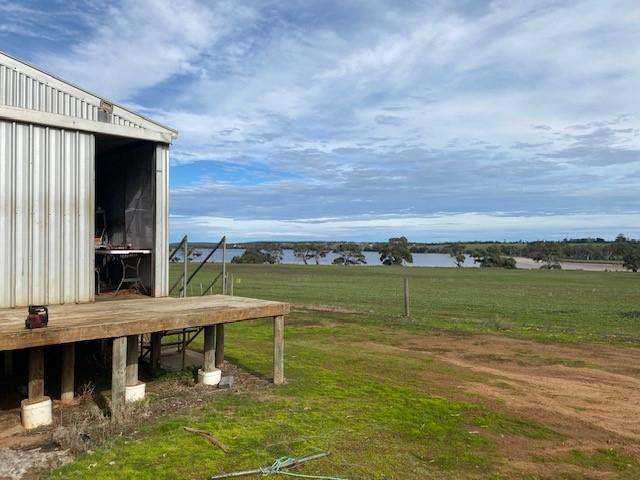 172B Duck Lake Road, Wangary Sold by Farmbuy.com - image 4