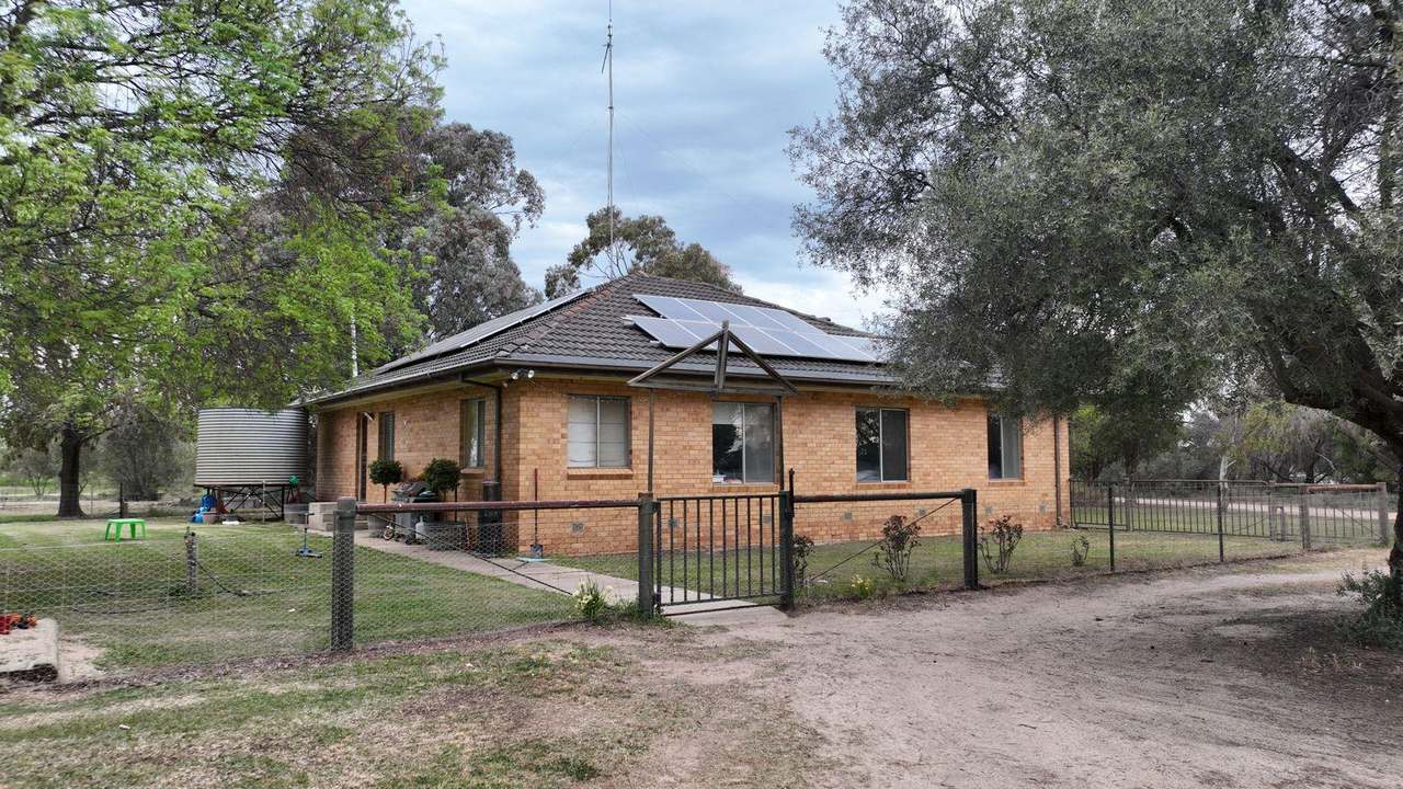 Pretty Pine Road, Deniliquin For Lease by Farmbuy.com - image 21