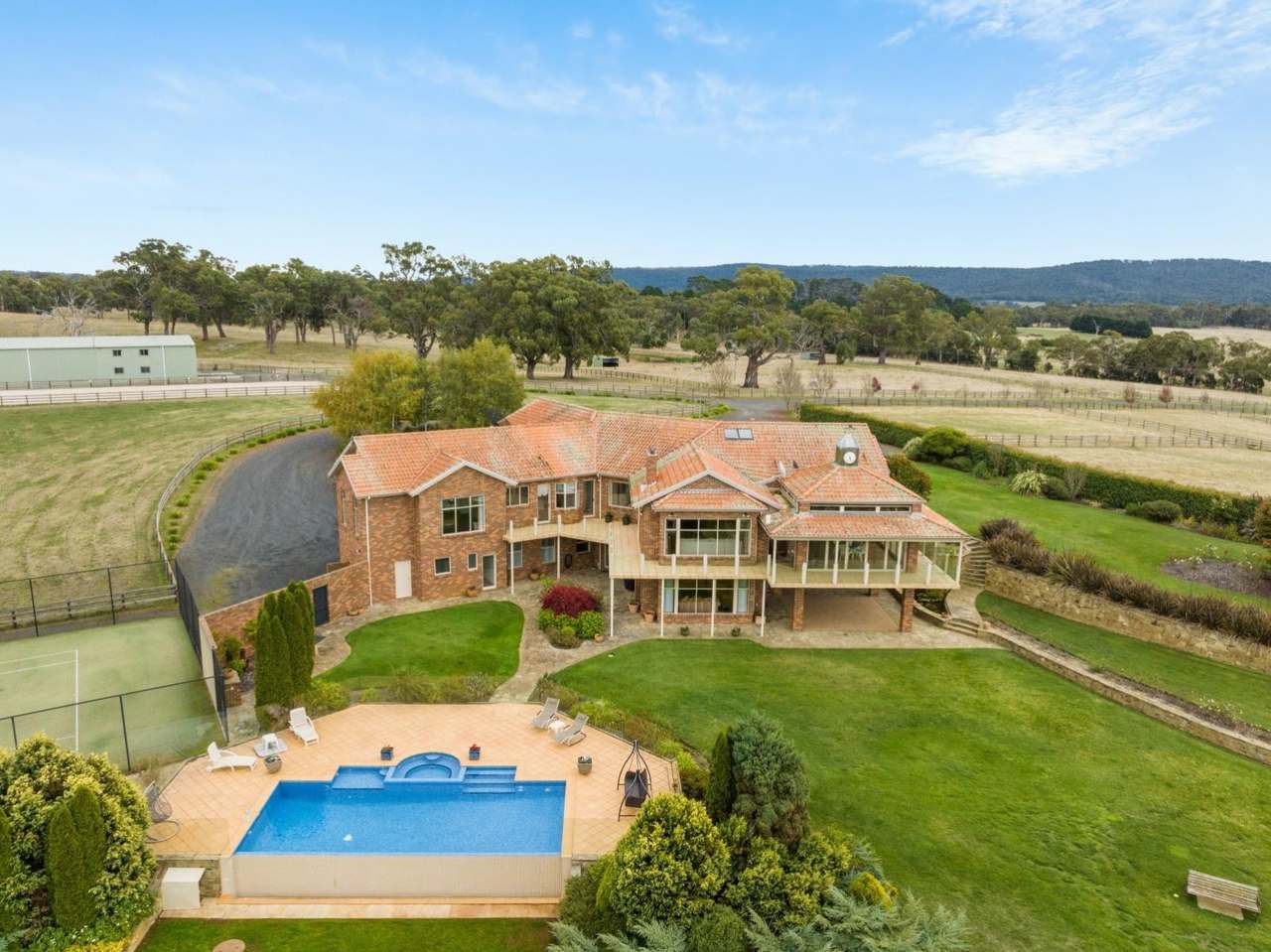265 Maloneys Road, Lancefield For Sale by Farmbuy.com - image 6