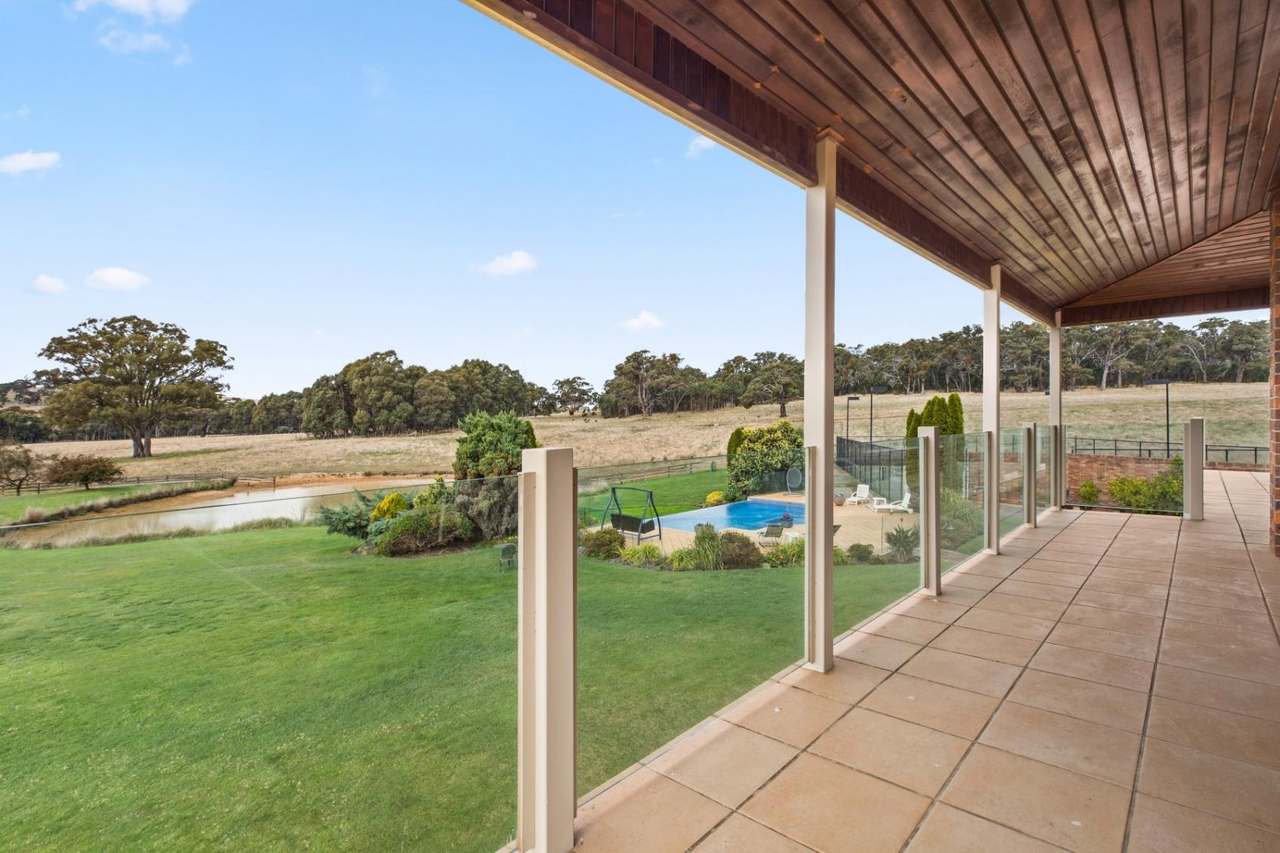 265 Maloneys Road, Lancefield For Sale by Farmbuy.com - image 7