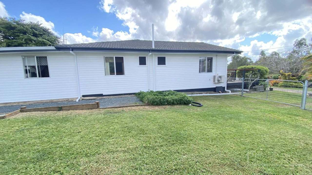 67-69 Mayne Street, Tiaro Sold by Farmbuy.com - image 7