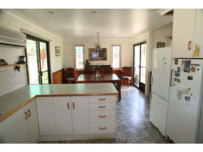 1381 Ryall Road, Miles For Sale by Farmbuy.com - image 12
