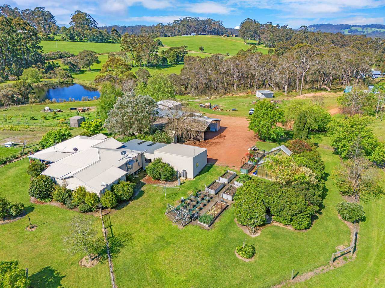 1678 Scotsdale Road, Denmark For Sale by Farmbuy.com - image 2