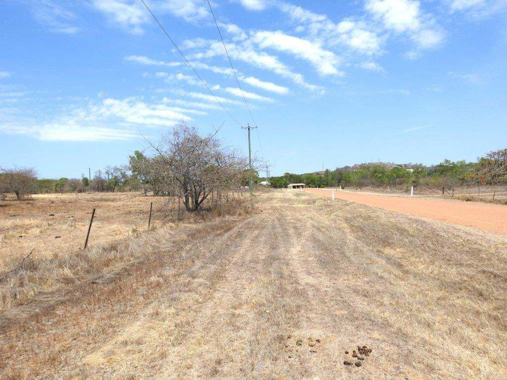 56 Bluff Road, Millchester For Sale by Farmbuy.com - image 24
