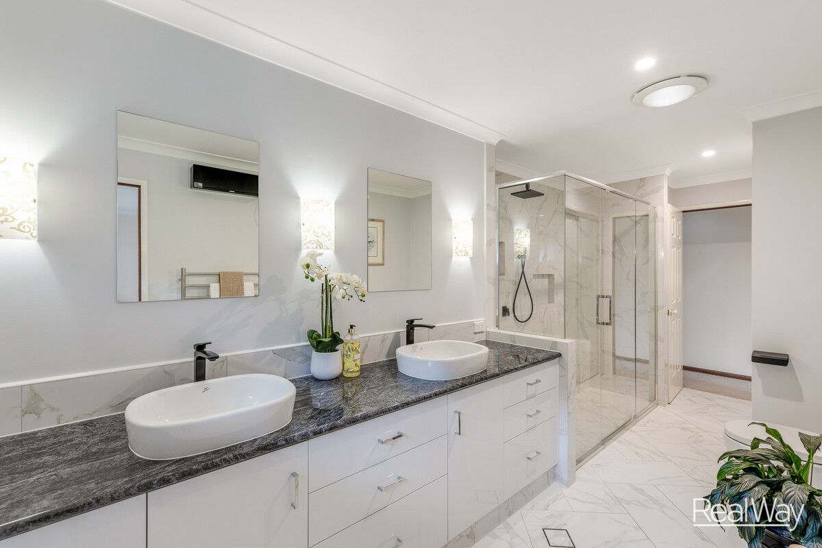 4 Ballantyne Court, Highfields For Sale by Farmbuy.com - image 14