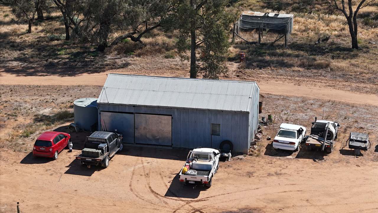 1354 Main Canal Road, Coleambally For Sale by Farmbuy.com - image 14