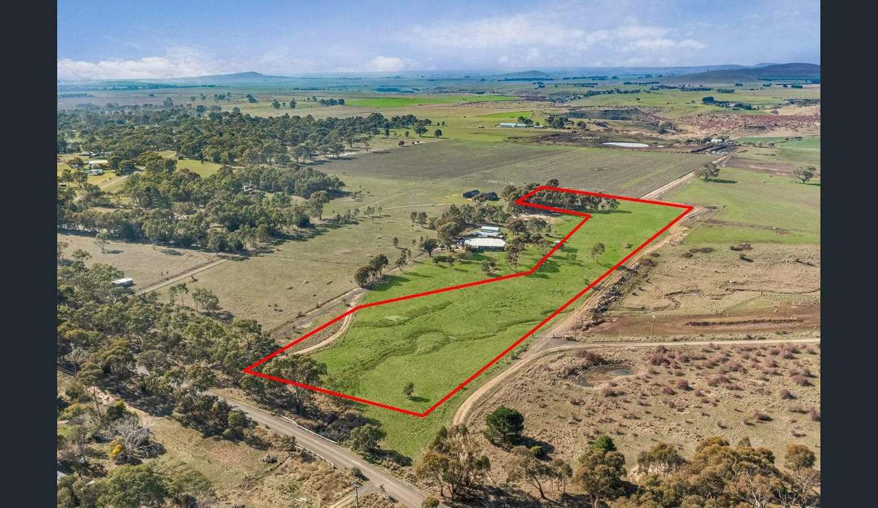 220  McDonalds  Road, Clunes For Sale by Farmbuy.com - image 7