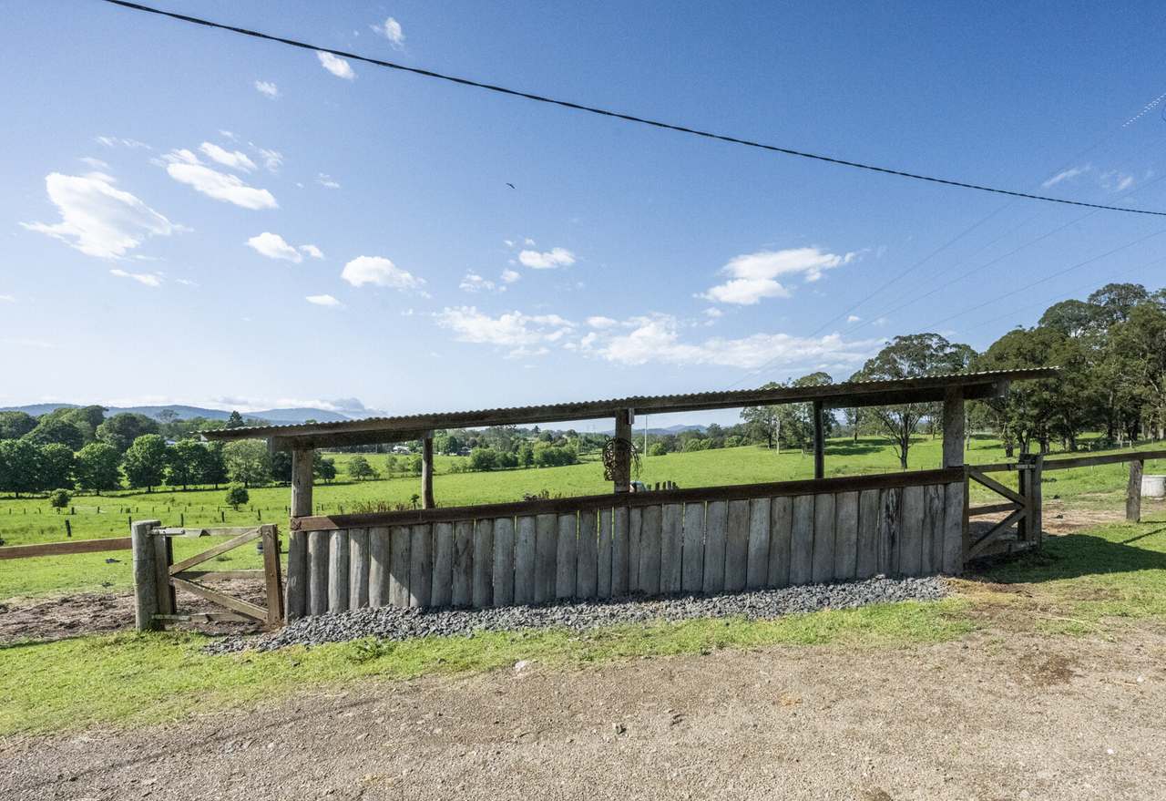 124  & 124A Grafton Street, Nana Glen  For Sale by Farmbuy.com - image 24