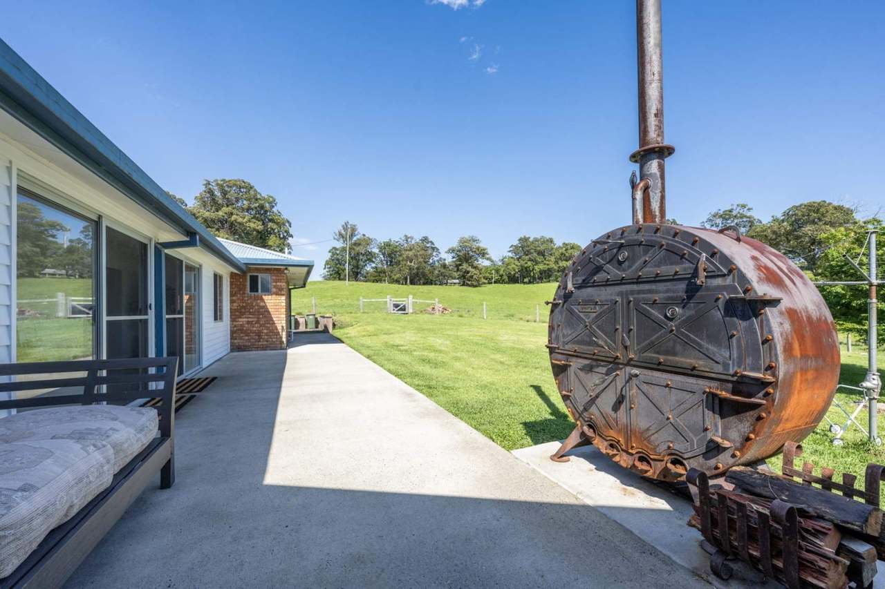 124  & 124A Grafton Street, Nana Glen  For Sale by Farmbuy.com - image 35