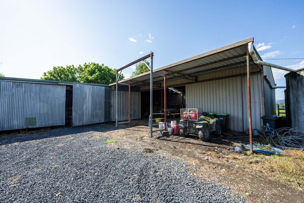 124  & 124A Grafton Street, Nana Glen  For Sale by Farmbuy.com - image 27