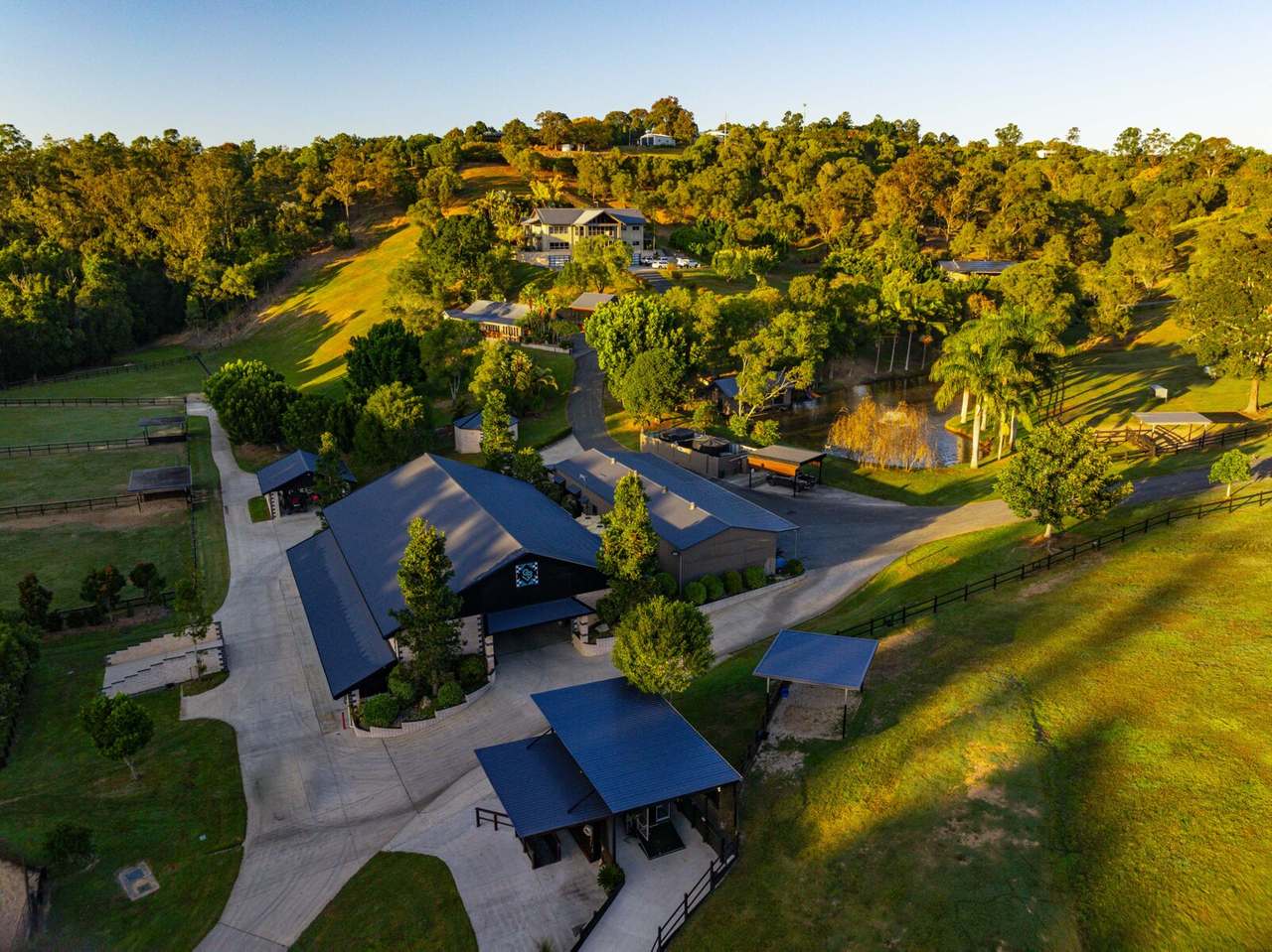 78 Albert Road , Draper For Sale by Farmbuy.com - image 2