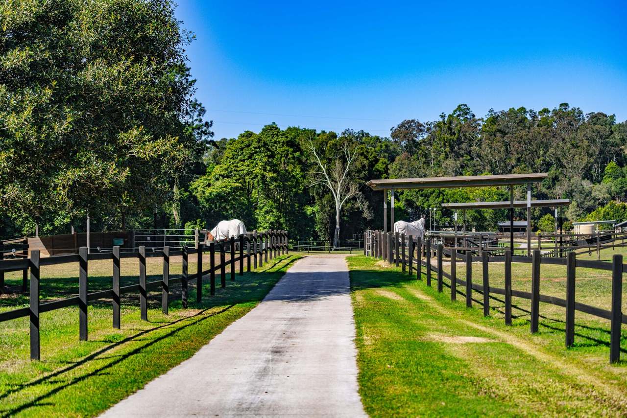 78 Albert Road , Draper For Sale by Farmbuy.com - image 15
