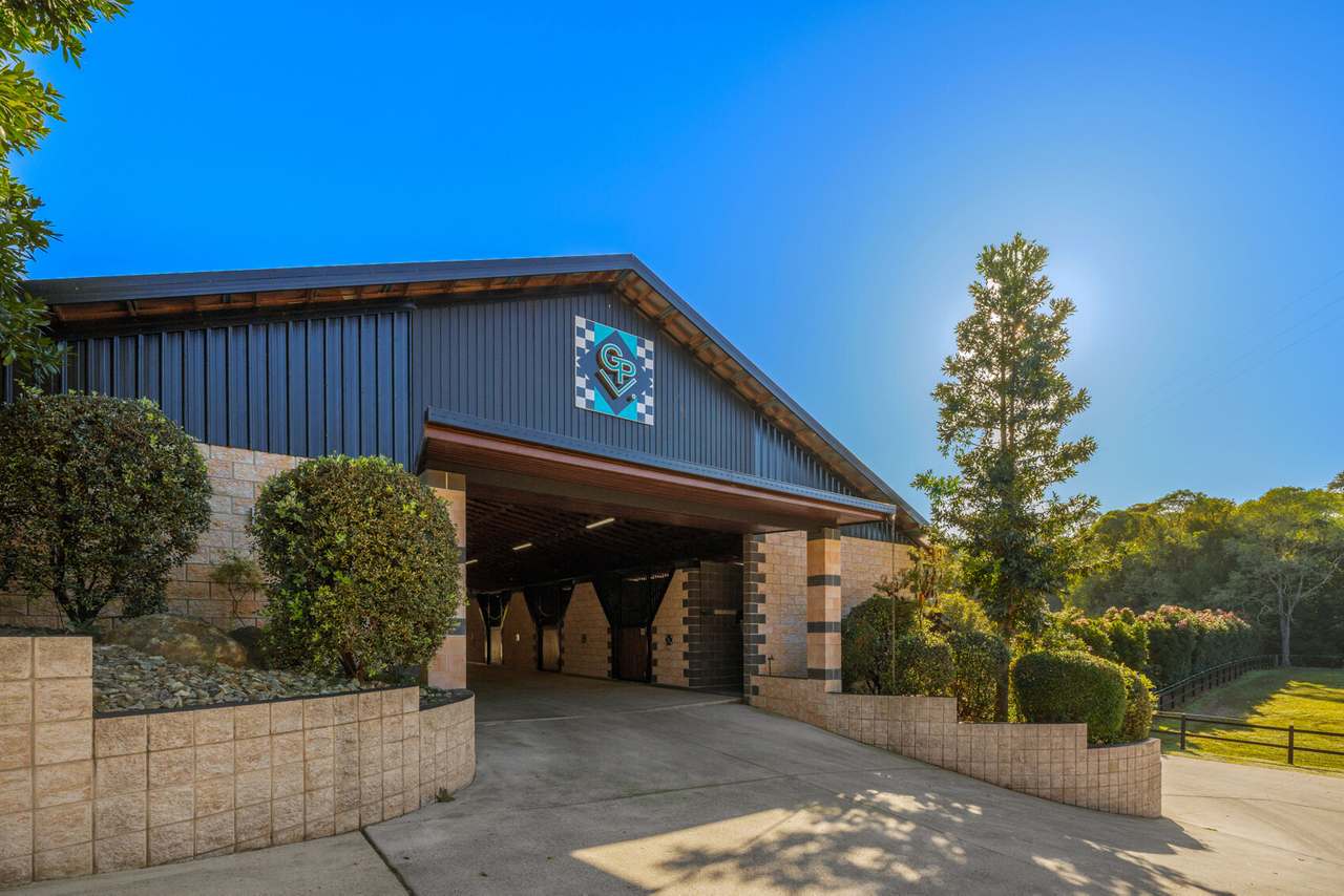 78 Albert Road , Draper For Sale by Farmbuy.com - image 8