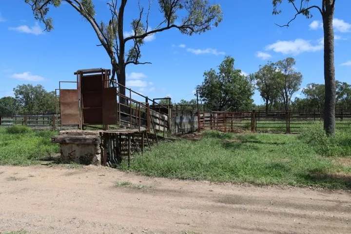 Lynd Highway, Charters Towers For Lease by Farmbuy.com - image 27