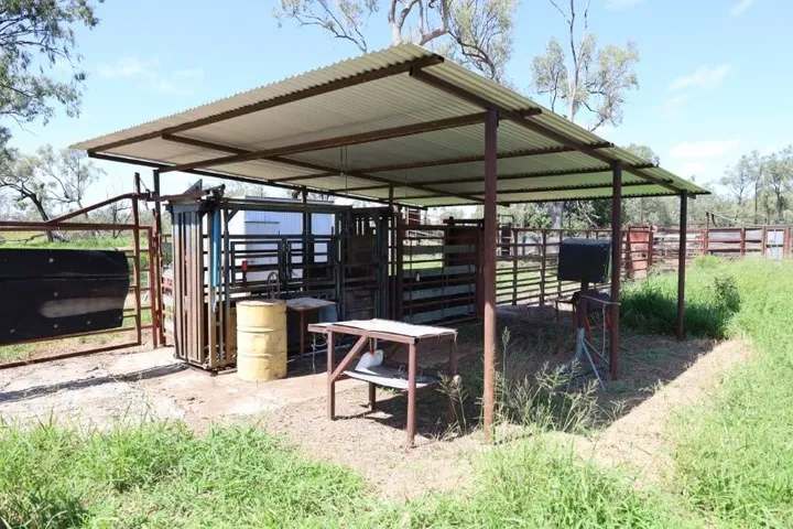 Lynd Highway, Charters Towers For Lease by Farmbuy.com - image 25