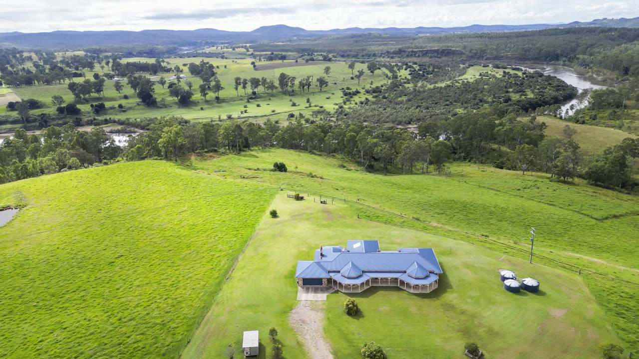 580 Purgatory Creek Road, Lilydale For Sale by Farmbuy.com - image 2