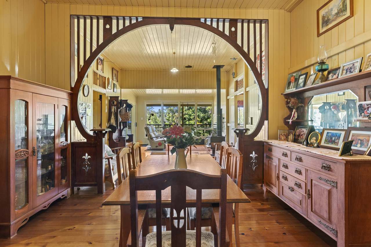 160 Buchanan Road, Ross Creek For Sale by Farmbuy.com - image 4