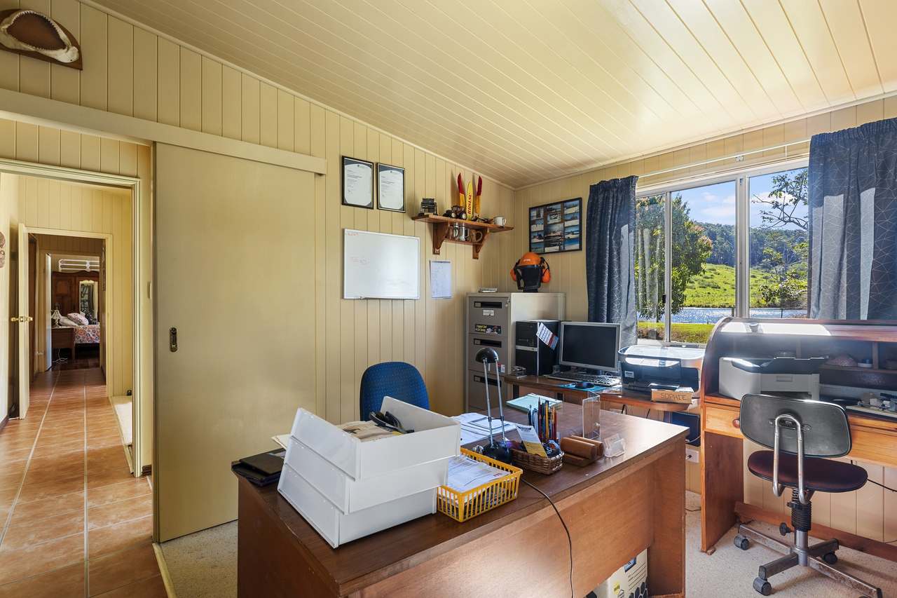 160 Buchanan Road, Ross Creek For Sale by Farmbuy.com - image 10