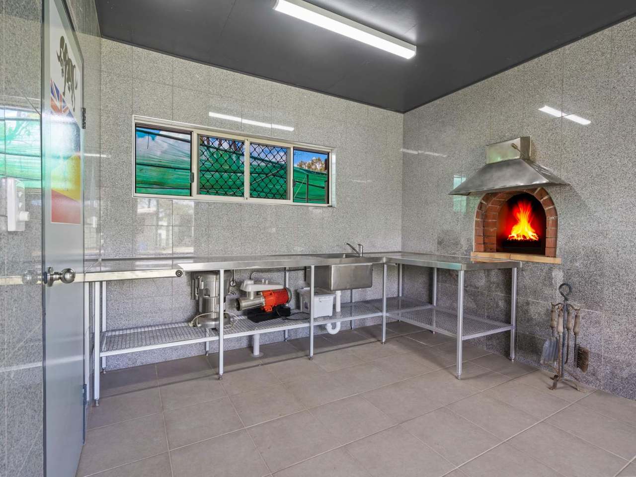 22 LEONARDI ROAD, MAREEBA For Sale by Farmbuy.com - image 13