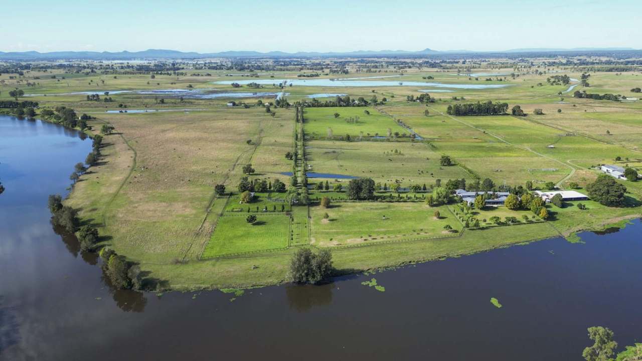 603 Lawrence Road , Alumy Creek  Sold by Farmbuy.com - image 4