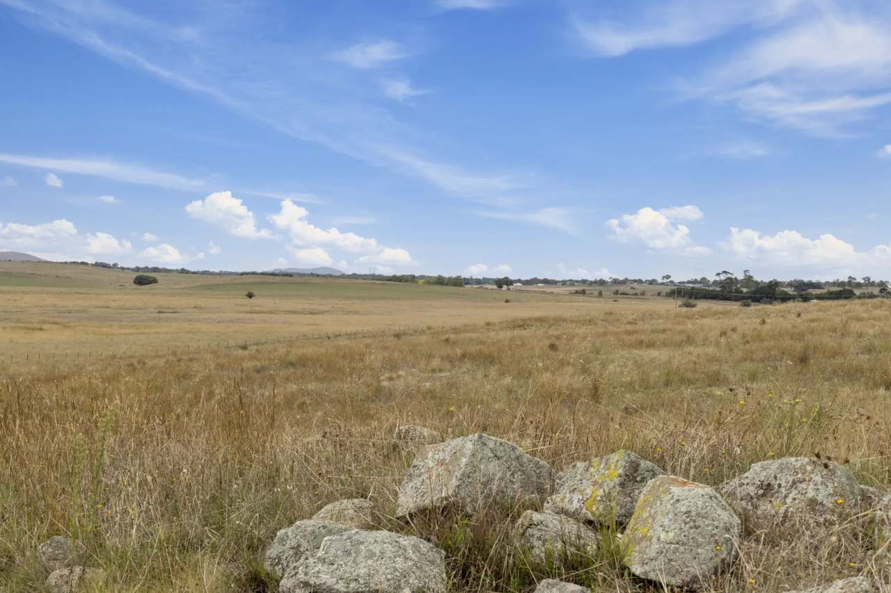 Lot 15 & 16 DP1177721 Barton Highway, Murrumbateman For Sale by Farmbuy.com - image 8