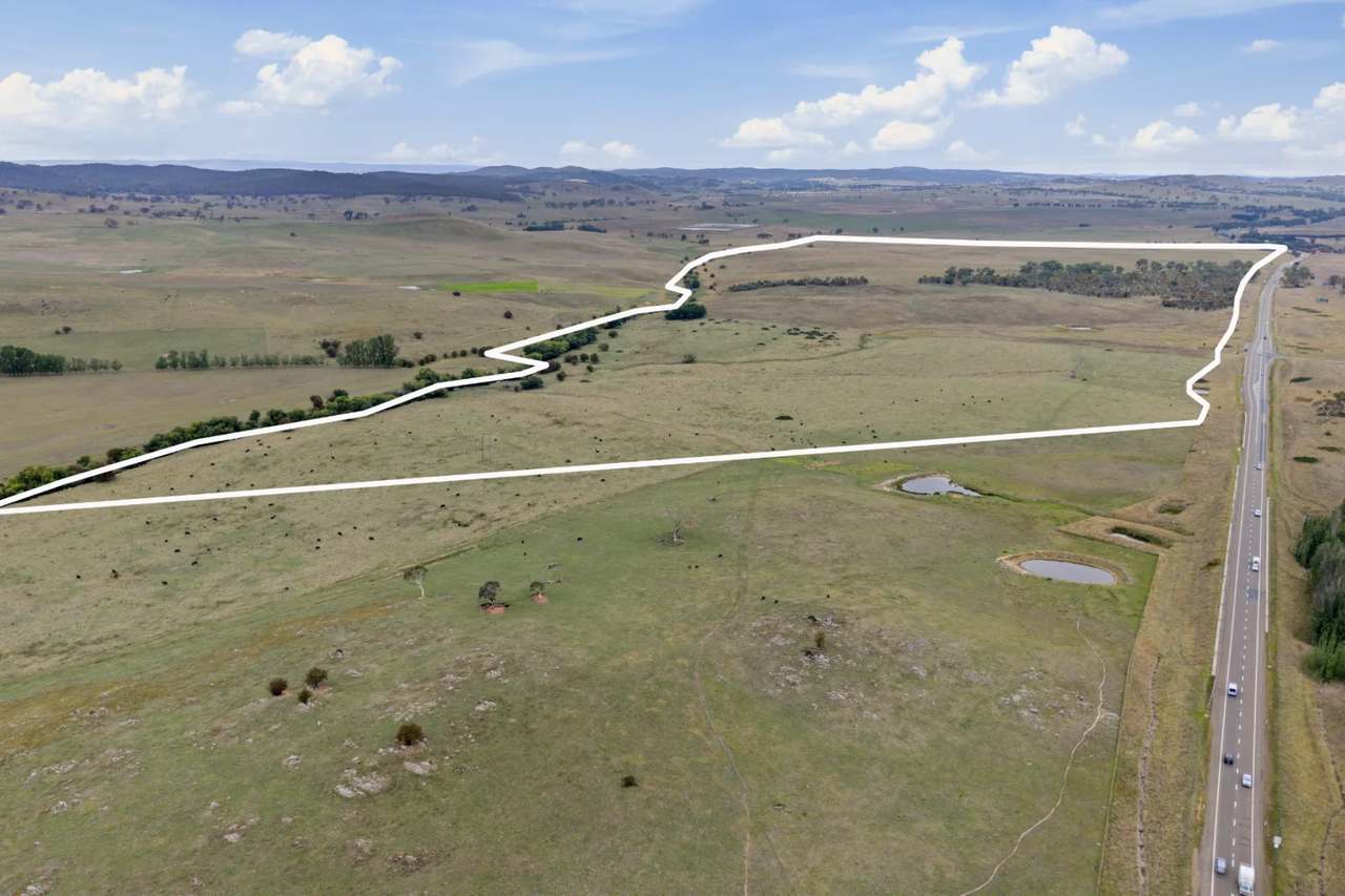 Lot 15 & 16 DP1177721 Barton Highway, Murrumbateman For Sale by Farmbuy.com - image 1