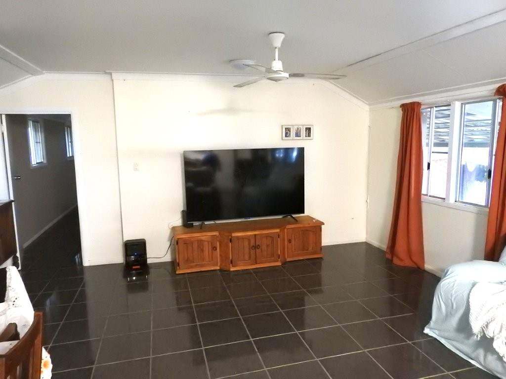12323 Flinders Highway, Queenton For Sale by Farmbuy.com - image 23