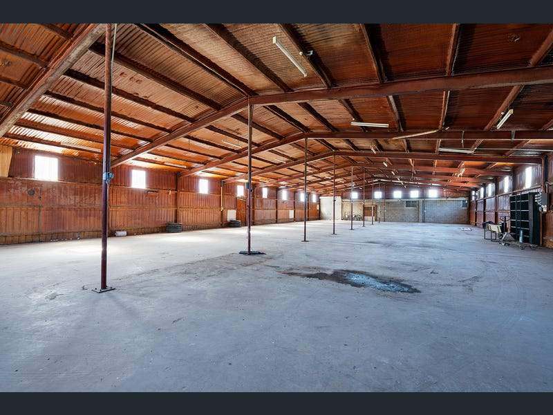 37 39 Boundary Road , Maldon For Sale by Farmbuy.com - image 4