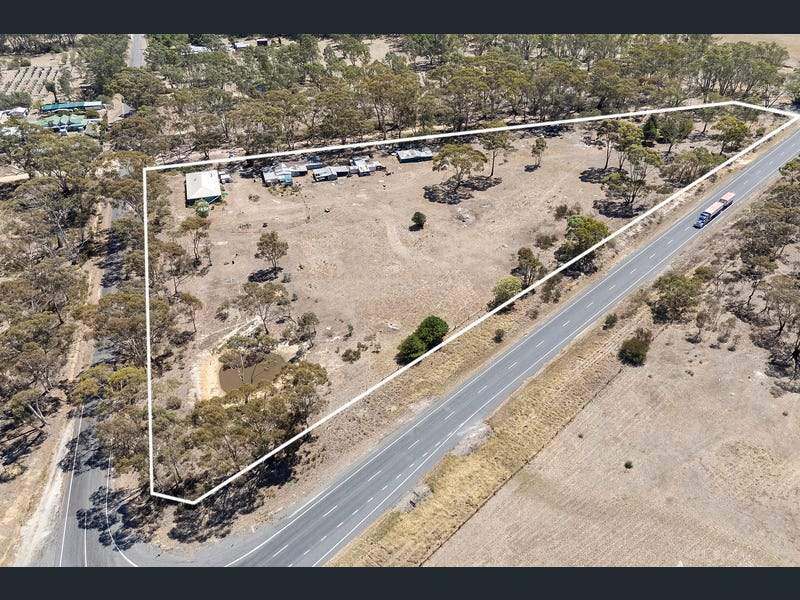 18 Navarre Street, Redbank For Sale by Farmbuy.com - image 3