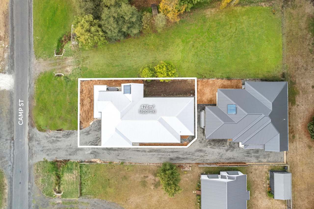 1/21 Camp Street, Trentham For Sale by Farmbuy.com - image 2