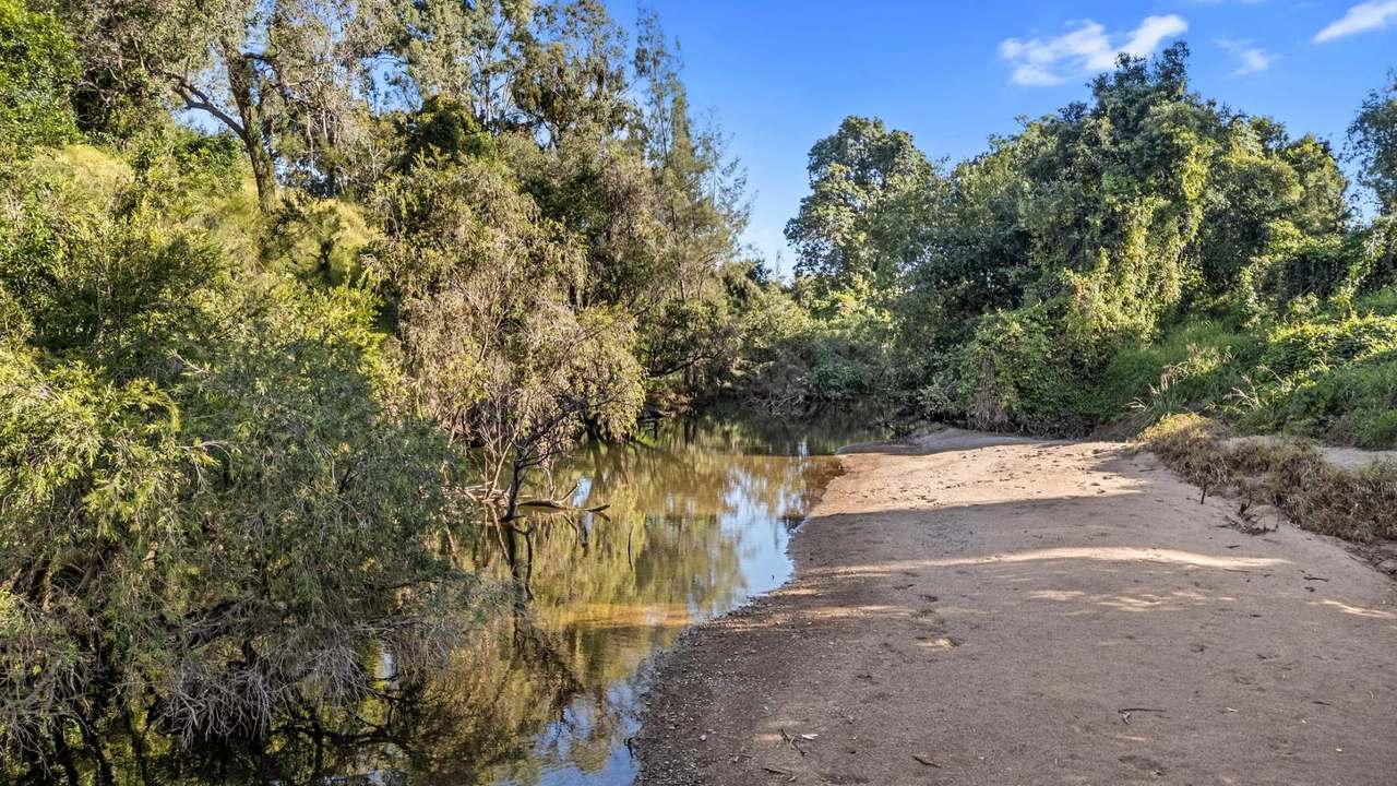 7 Moonbrook Road, Lower Wonga For Sale by Farmbuy.com - image 19