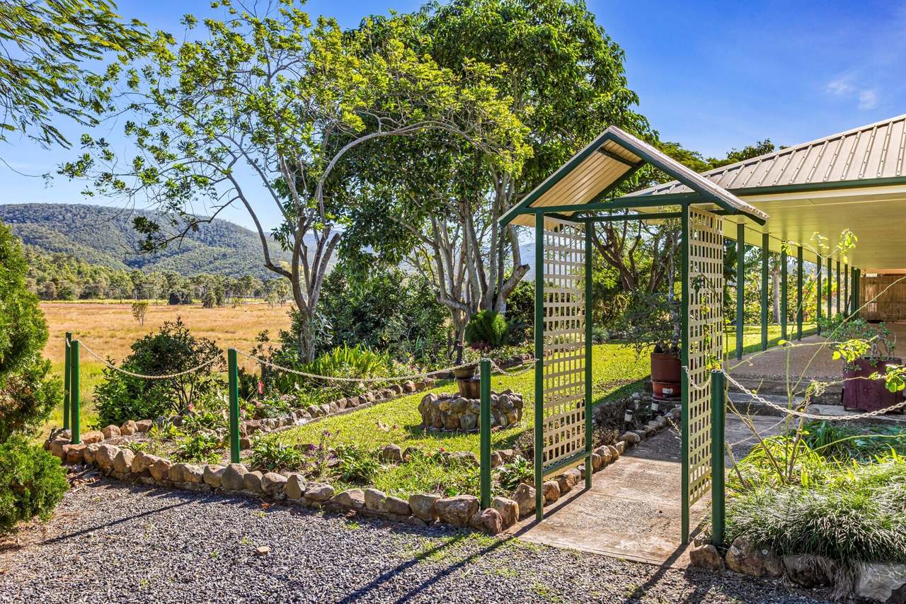 1523 Emu Park Road , Tungamull For Sale by Farmbuy.com - image 11