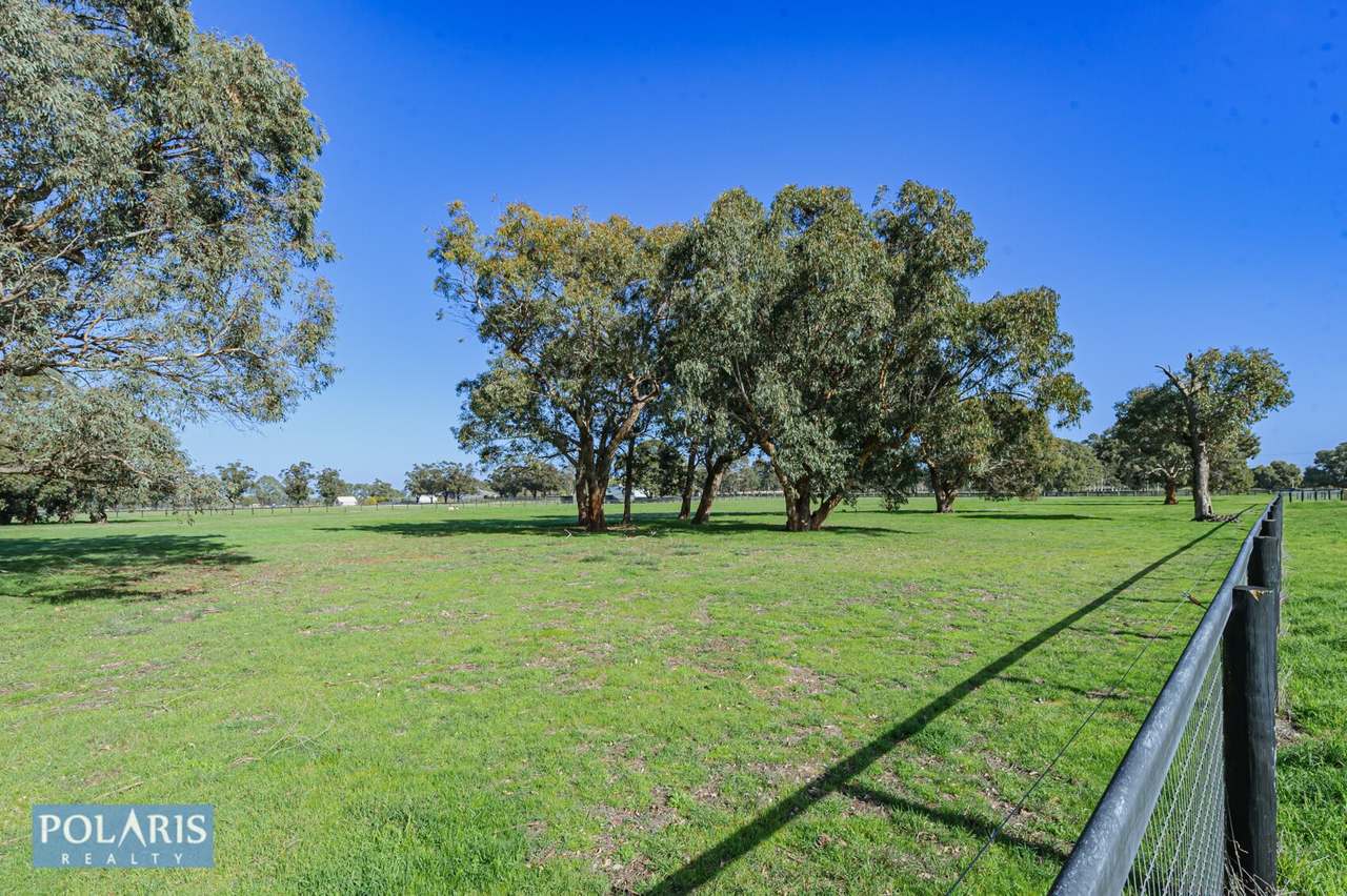61 Ellenbrook Road, Bullsbrook For Sale by Farmbuy.com - image 6